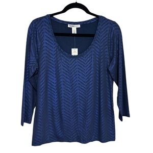NWT WHBM Outlet 3/4 Sleeve Scoop Neck Tee - Size M